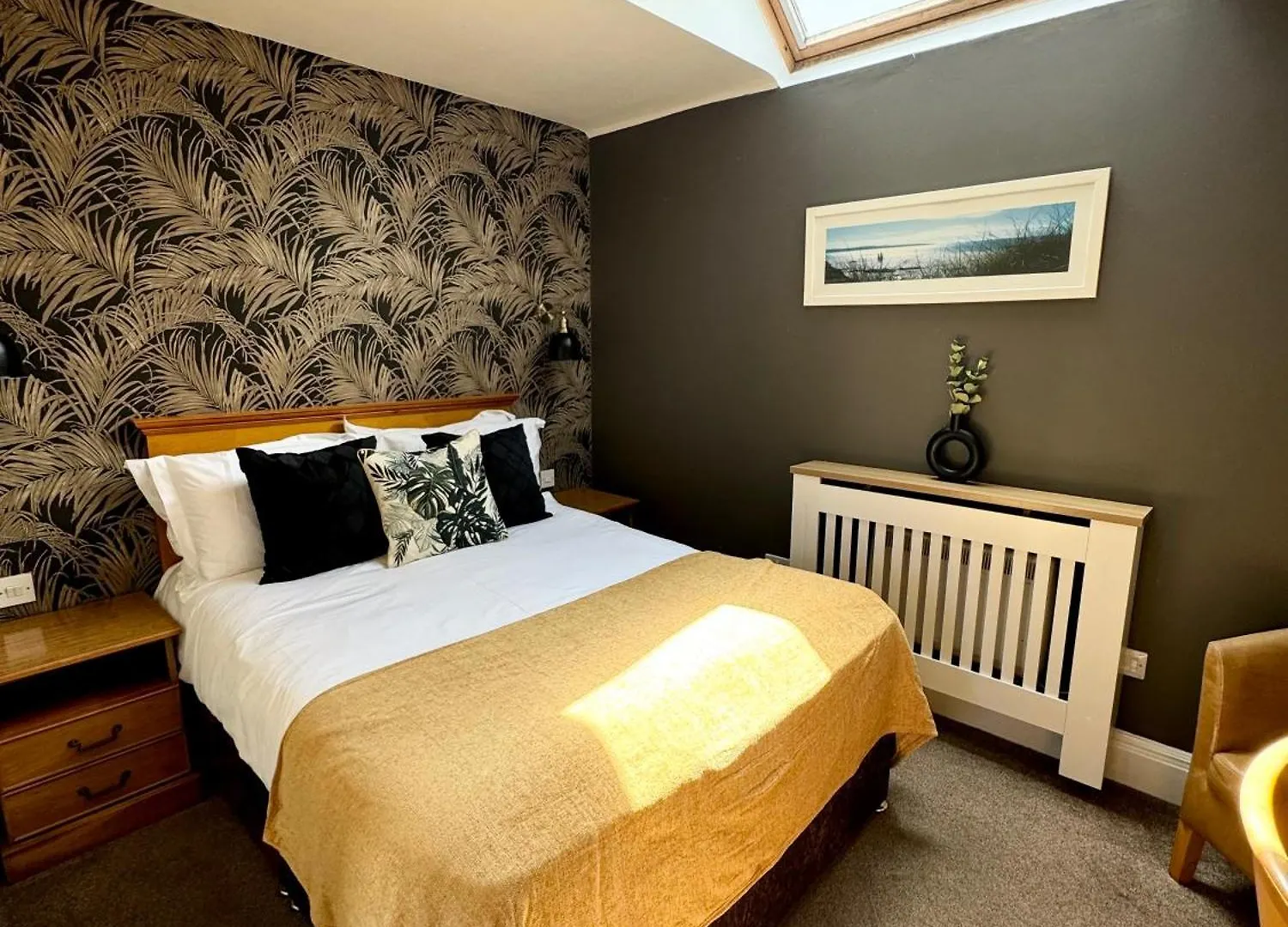 The White House Inn - Whitby