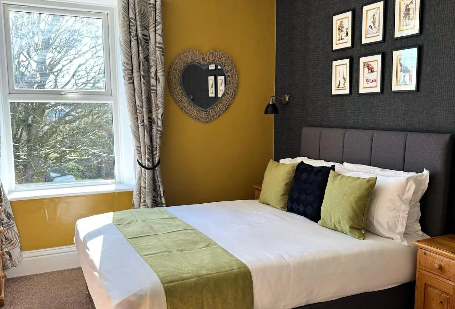 The White House Inn - Whitby